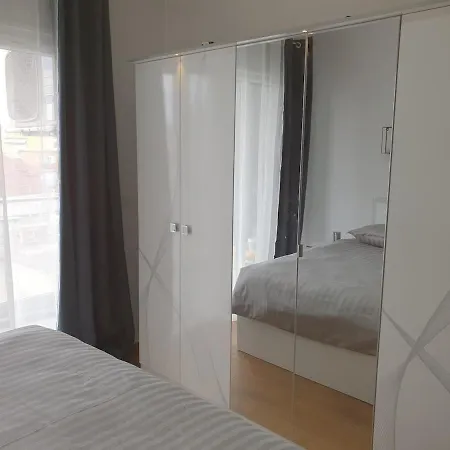 Apartment Executive Medreseja Ac Lift Wifitv Balcony *
